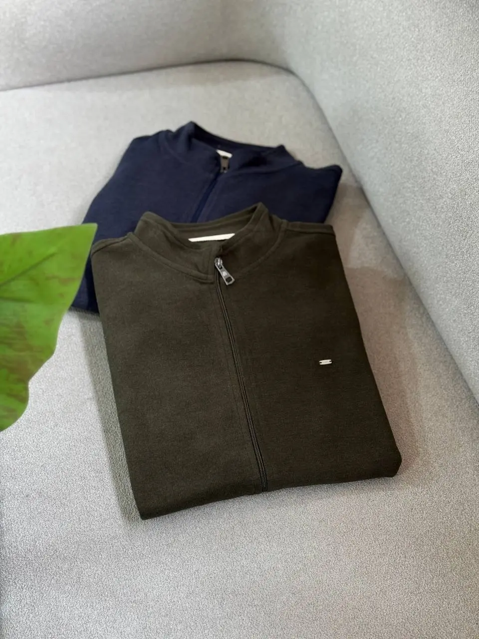 سویشرت مردانه جلو زیپ متین